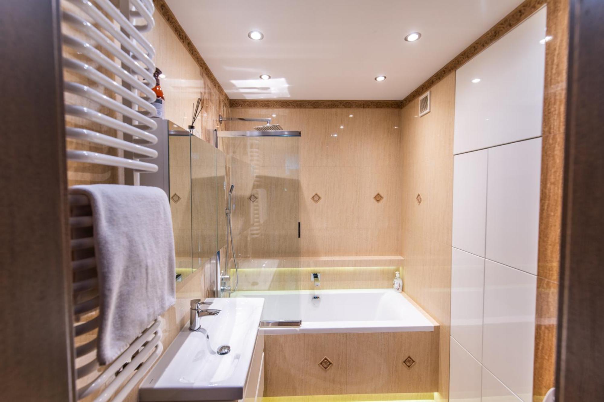 Large Luxury Apartment Величка Экстерьер фото